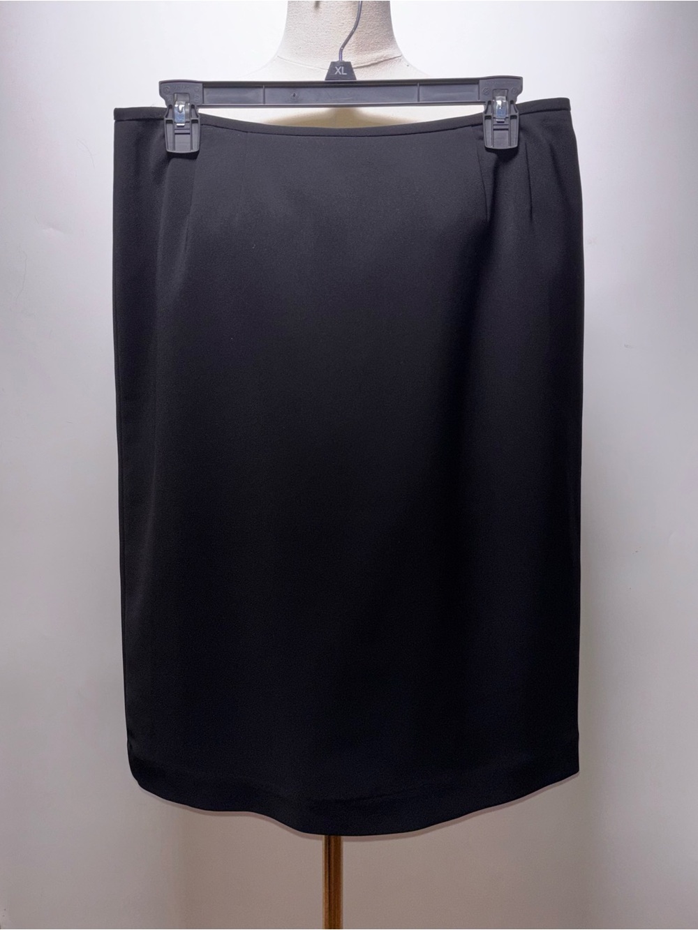 Le Suit Black Pencil Skirt Size 12